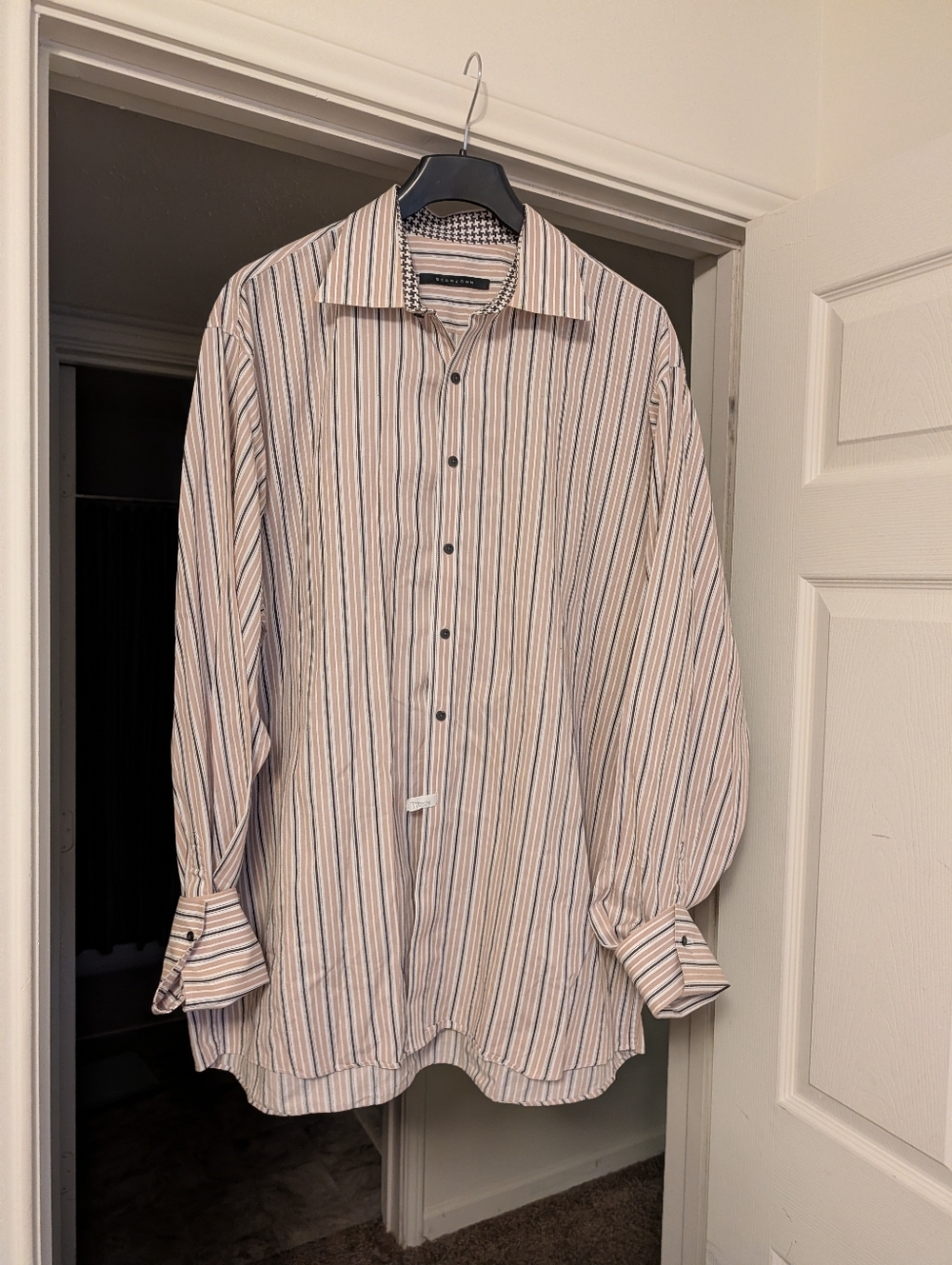 Men's Long-Sleeve Striped Dress Shirt